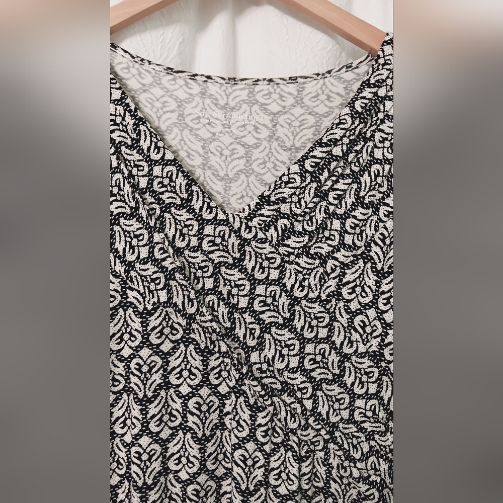 Soft Surroundings Black White Faux Wrap Front Jersey Knit Maxi Dress Size SP - Picture 4 of 11